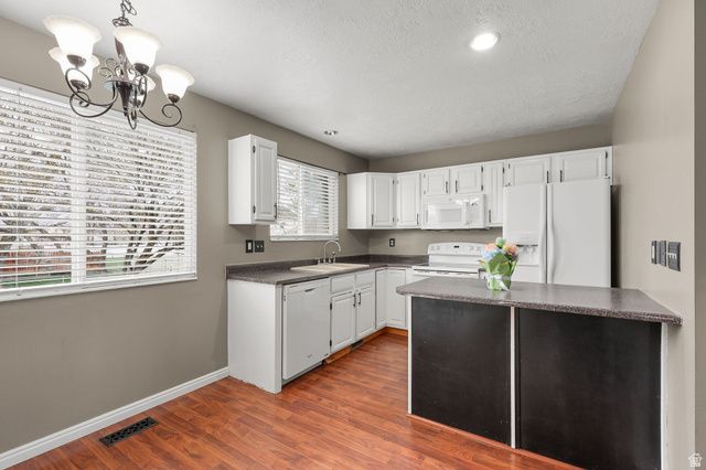 2493 W 1850 N, Clinton, UT 84015