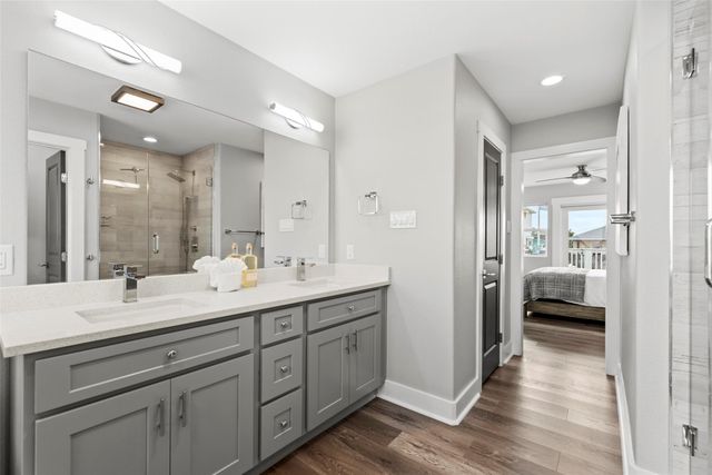 16710 Tahiti Way, Jamaica Beach, TX 77554