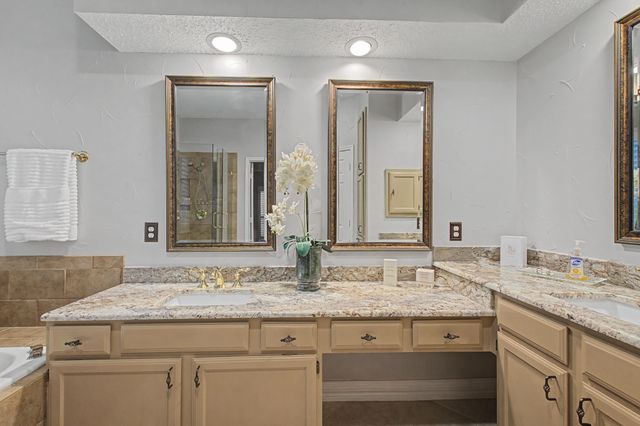 2705 Wind Ridge, Mckinney, TX 75072