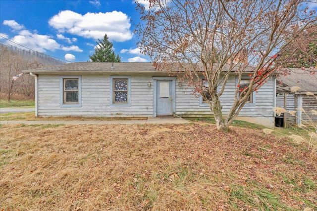 68 Old Sawmill Road RD, Blue Ridge, VA 24064