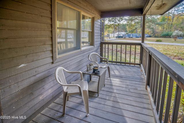 243 Pirate Cove Way, Hertford, NC 27944