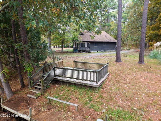 243 Pirate Cove Way, Hertford, NC 27944