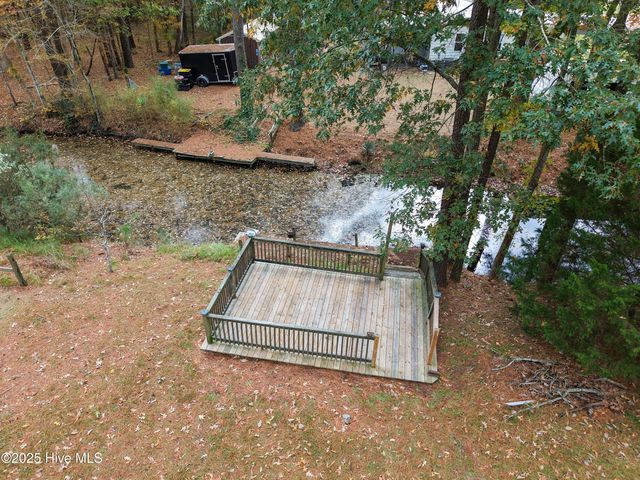 243 Pirate Cove Way, Hertford, NC 27944