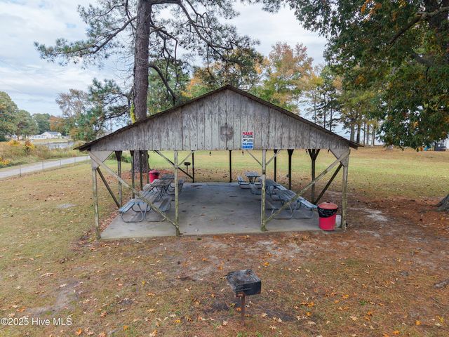 243 Pirate Cove Way, Hertford, NC 27944