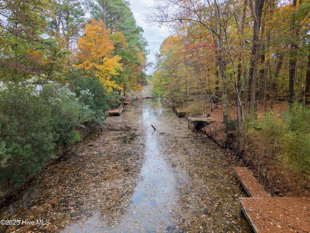 243 Pirate Cove Way, Hertford, NC 27944