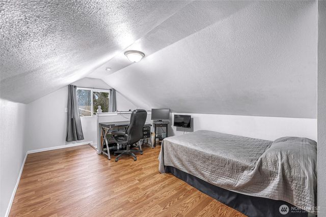 6981 Hannegan Road, Lynden, WA 98264
