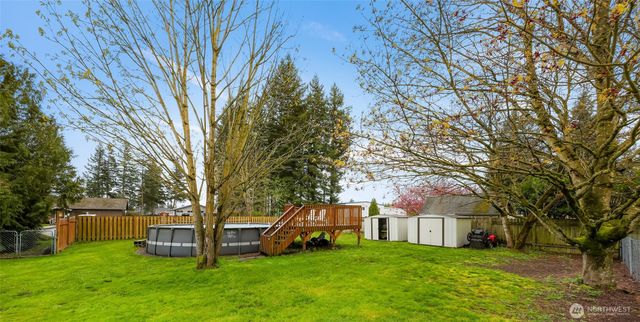 6981 Hannegan Road, Lynden, WA 98264