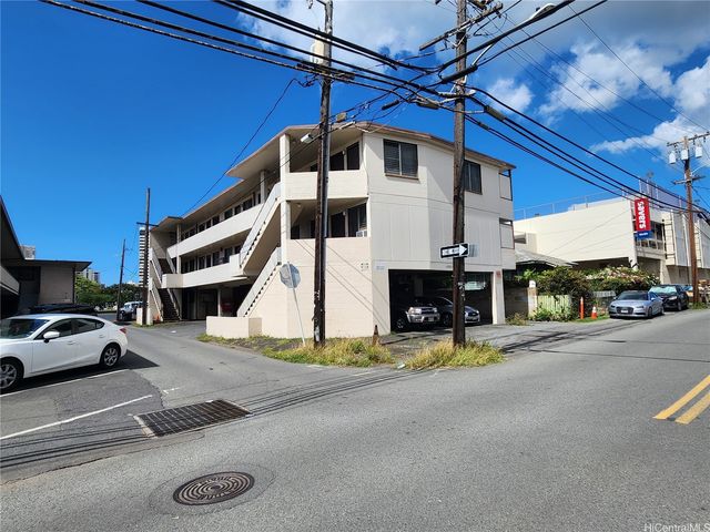 2241 Young Street 04, Honolulu, HI 96826