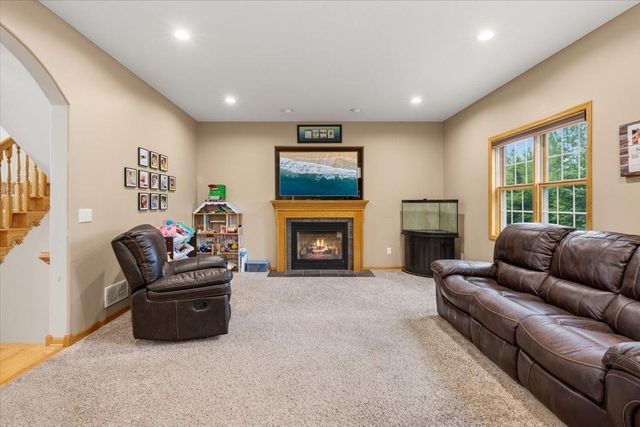 22619 Zion Parkway NW, Bethel, MN 55005