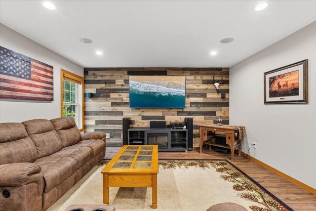 22619 Zion Parkway NW, Bethel, MN 55005