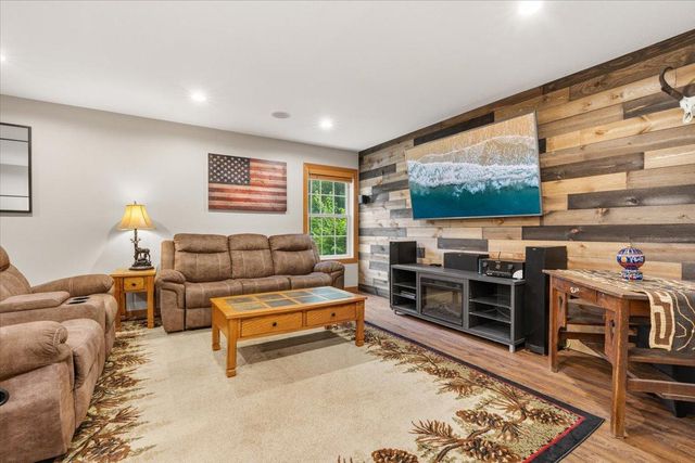 22619 Zion Parkway NW, Bethel, MN 55005
