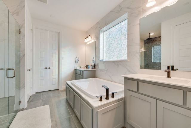 1400 Trailblazer Way, Northlake, TX 76247