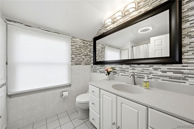 3024 Delancey Road, Niagara Falls, NY 14305