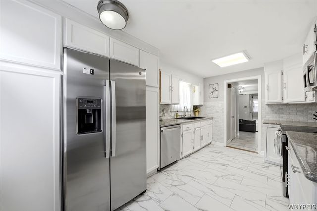 3024 Delancey Road, Niagara Falls, NY 14305