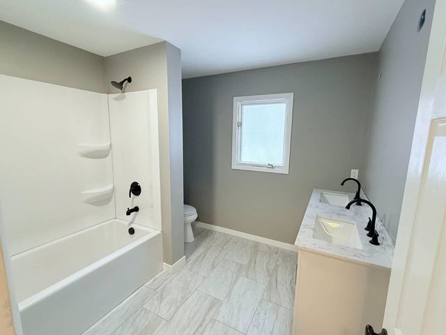 2965 N Mission Road, Rosebush, MI 48878