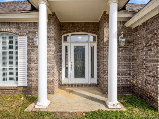 520 Buckview Court, Pike Road, AL 36064