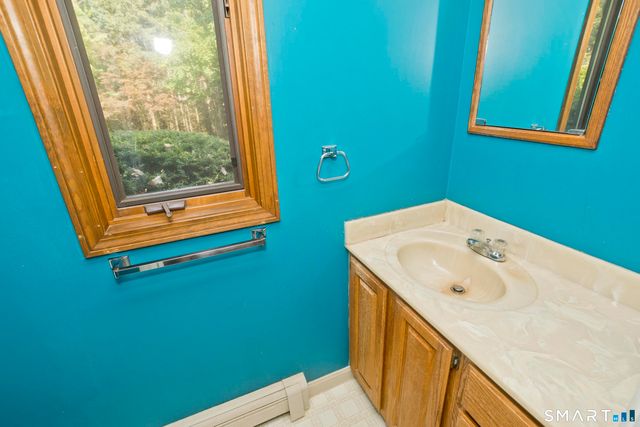 80 West View Drive, East Windsor, CT 06016