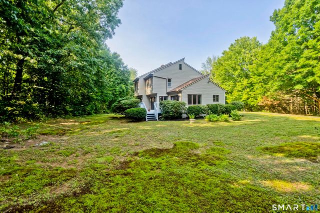 80 West View Drive, East Windsor, CT 06016