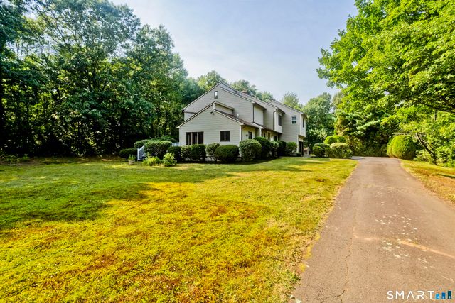 80 West View Drive, East Windsor, CT 06016