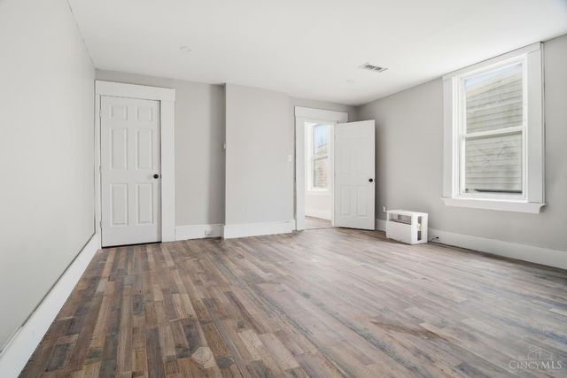 540 Grand Avenue, Cincinnati, OH 45205