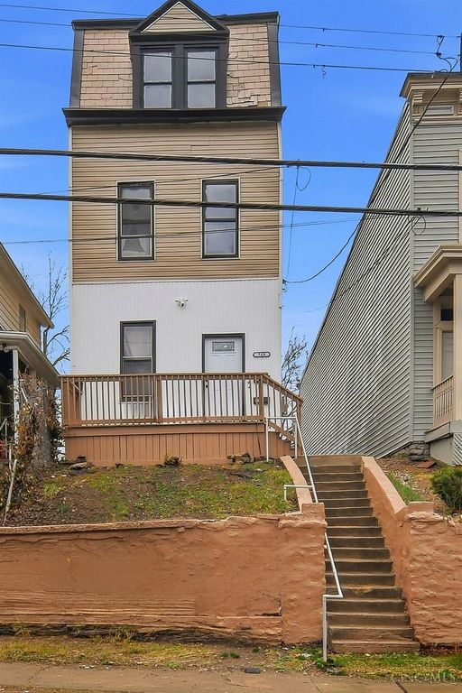 540 Grand Avenue, Cincinnati, OH 45205