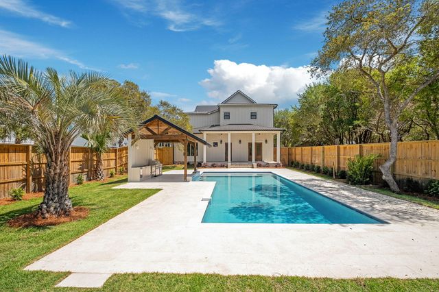 51 Santa Clara Street, Santa Rosa Beach, FL 32459
