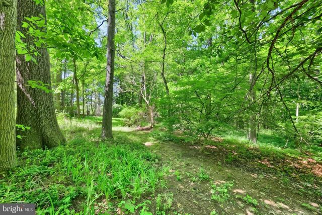 4275 EVERGREEN RD, Felton, PA 17322
