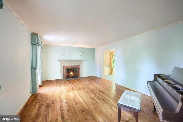 4275 EVERGREEN RD, Felton, PA 17322