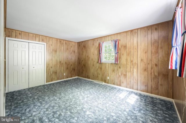 4275 EVERGREEN RD, Felton, PA 17322