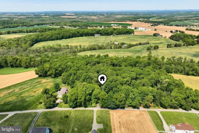 4275 EVERGREEN RD, Felton, PA 17322