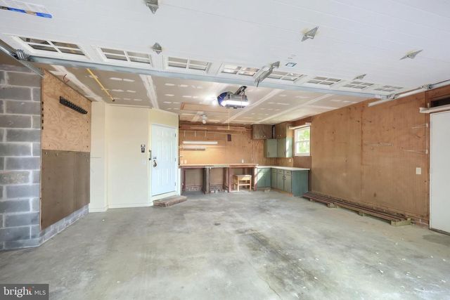 4275 EVERGREEN RD, Felton, PA 17322