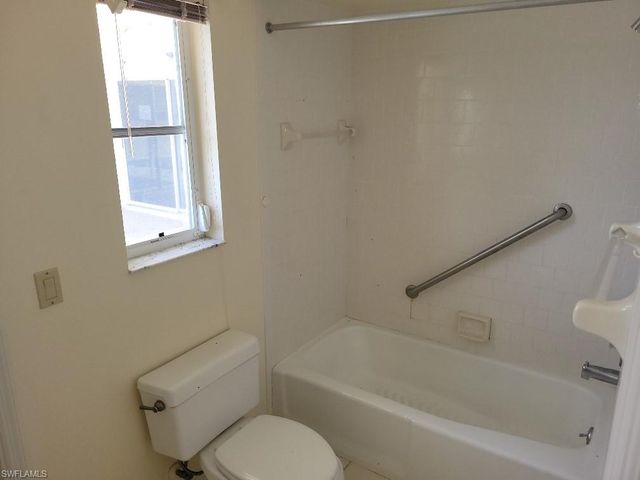 96 Broadmoor LN, Rotonda West, FL 33947