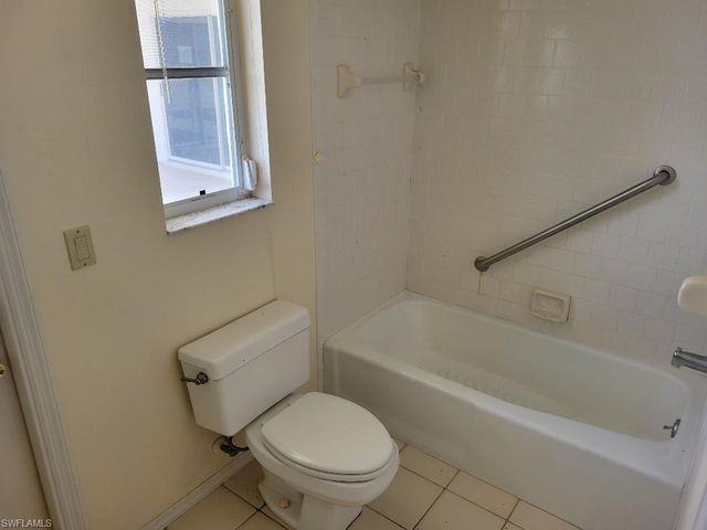 96 Broadmoor LN, Rotonda West, FL 33947