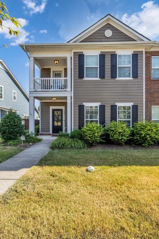 2091 Hemlock Dr, Spring Hill, TN 37174