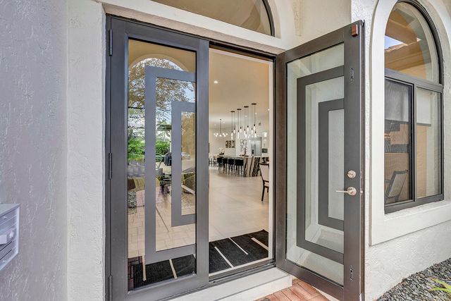 6185 NW 104th Way, Parkland, FL 33076