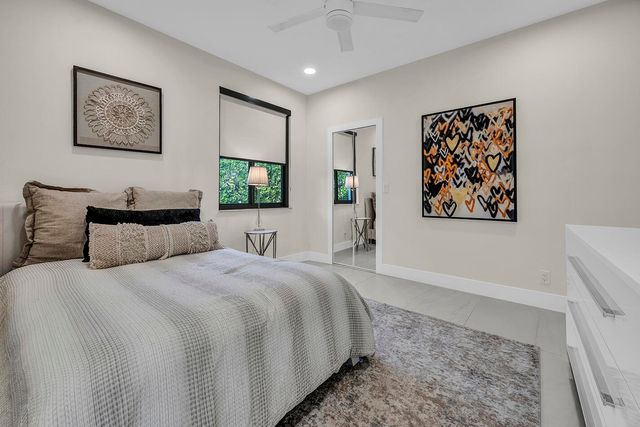 6185 NW 104th Way, Parkland, FL 33076