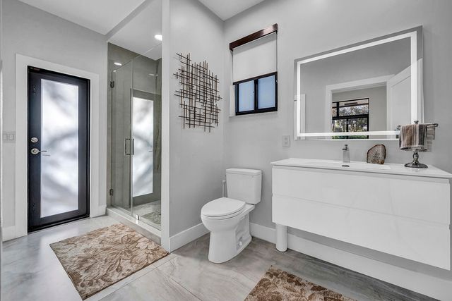 6185 NW 104th Way, Parkland, FL 33076