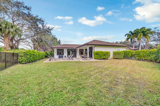 6185 NW 104th Way, Parkland, FL 33076