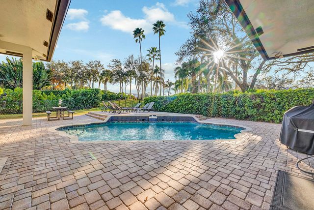 6185 NW 104th Way, Parkland, FL 33076