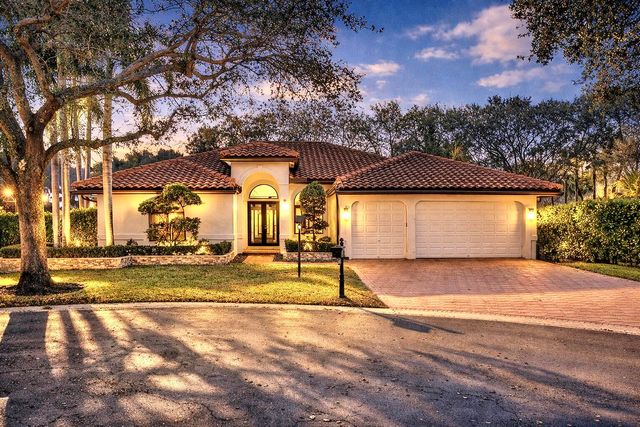 6185 NW 104th Way, Parkland, FL 33076