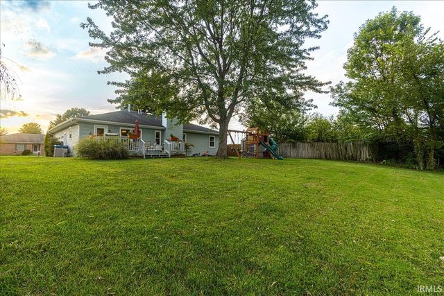 5044 Sequoia Drive, Newburgh, IN 47630