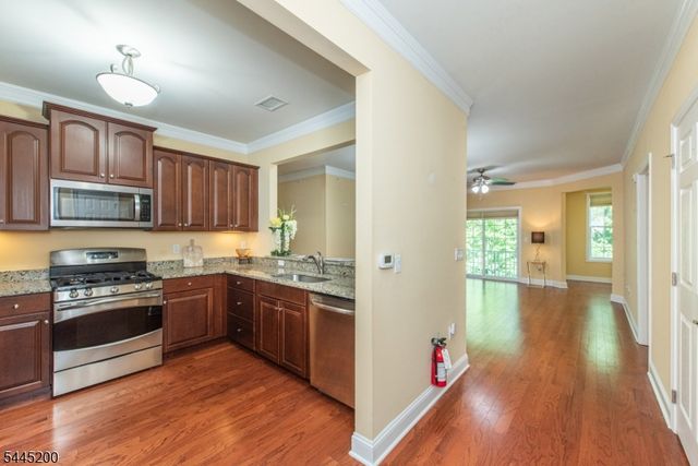1305 Hale Dr 305, Rockaway Twp., NJ 07885