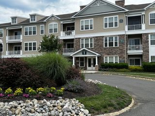 1305 Hale Dr 305, Rockaway Twp., NJ 07885