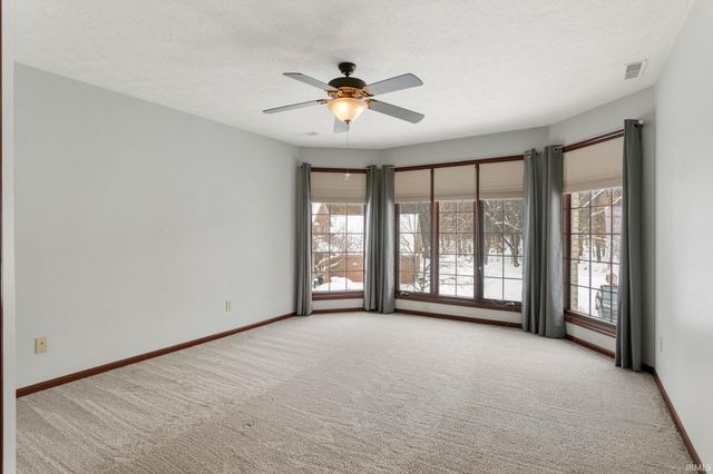 26252 Woodsong Court, South Bend, IN 46628