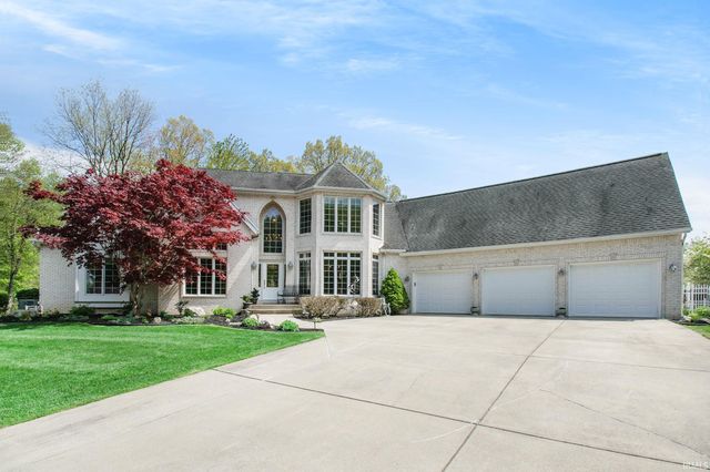 26252 Woodsong Court, South Bend, IN 46628