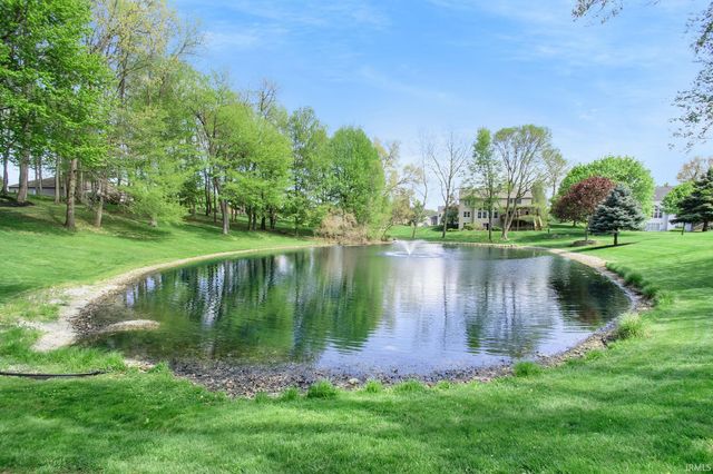 26252 Woodsong Court, South Bend, IN 46628