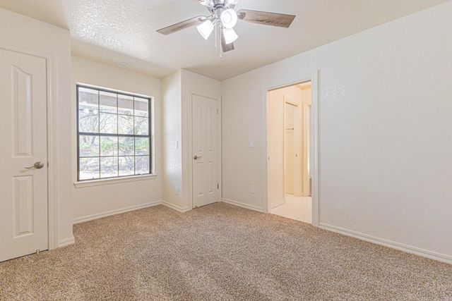 22022 Tollhouse Road, Clovis, CA 93619