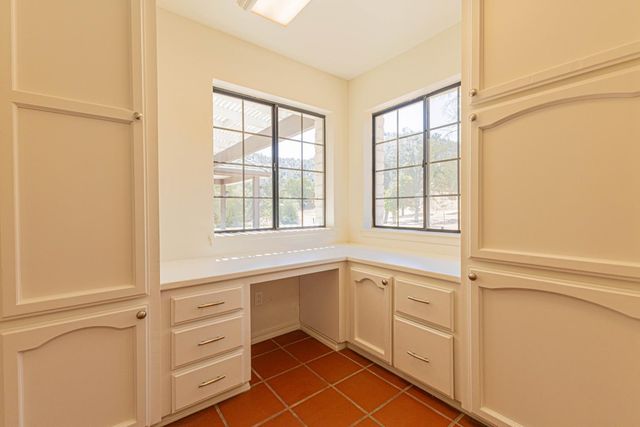 22022 Tollhouse Road, Clovis, CA 93619