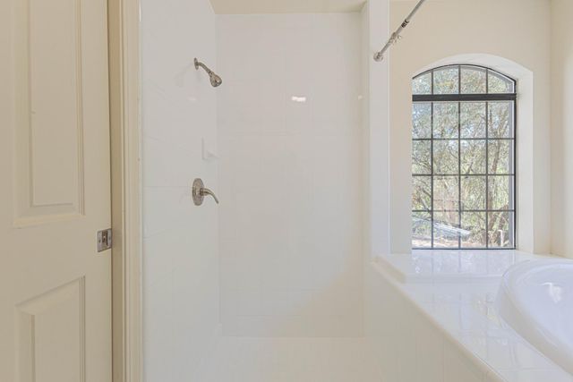 22022 Tollhouse Road, Clovis, CA 93619