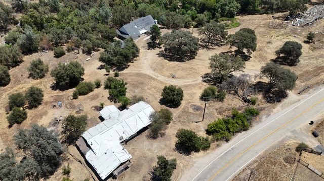 22022 Tollhouse Road, Clovis, CA 93619
